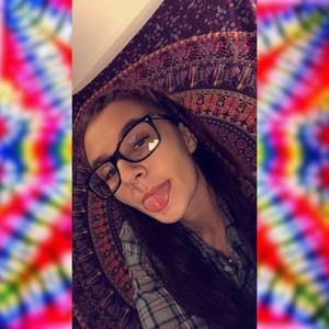 Meet your Posher, Jasmine